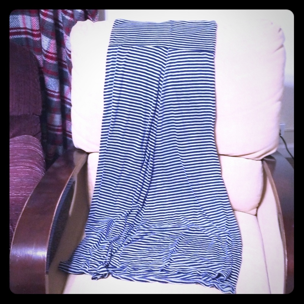 Navy and gray maxi skirt